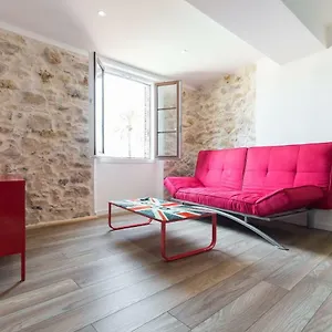 Appartamento 302-appartement De Caractère Vieil, Antibes