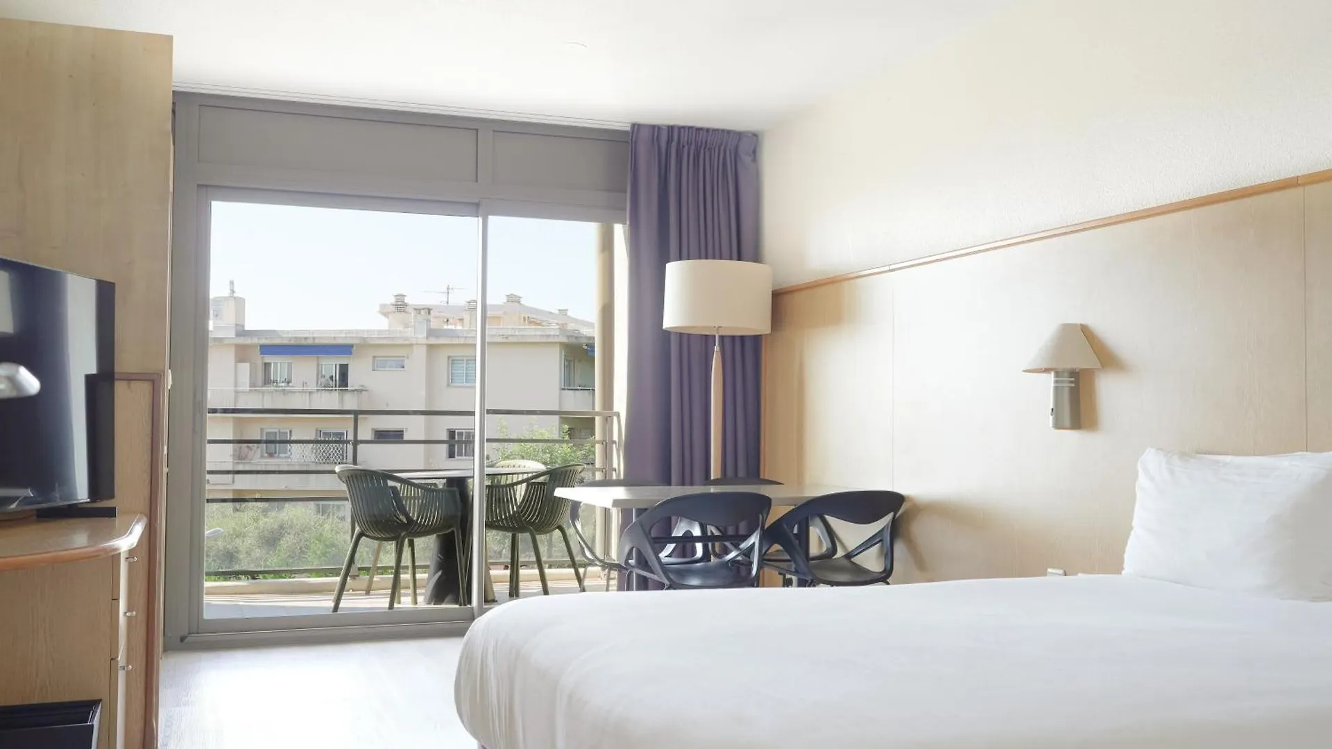 Appart hôtel Résidence Baie des Anges by Thalazur Antibes